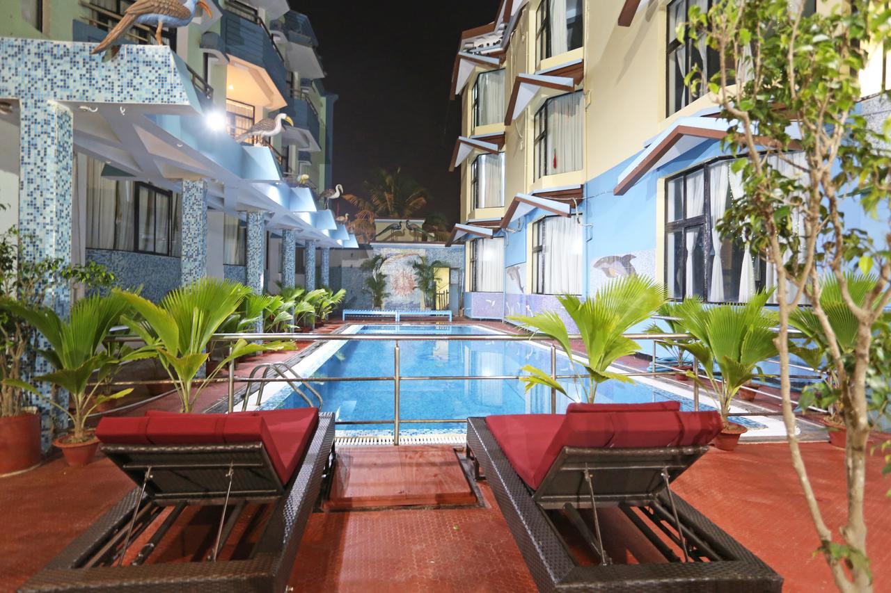 Hotel Niladri Puri Bagian luar foto